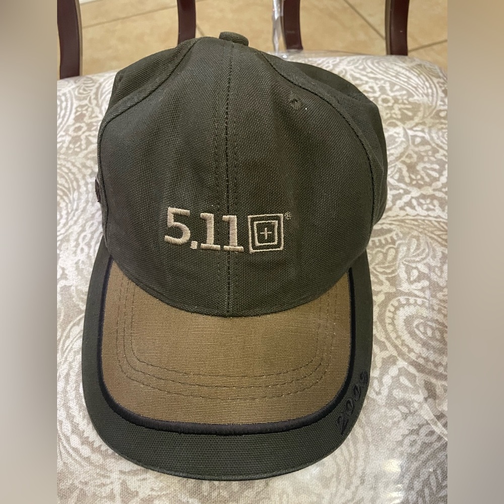 5.11 Tactical series‎ mens hat Velcro adjustable closure.